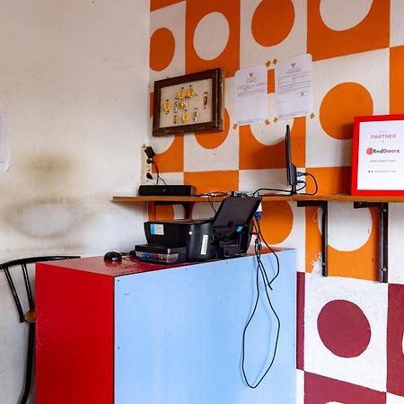 Hotel Reddoorz Near Rsud Dr Pringadi Medan 3 Esterno foto